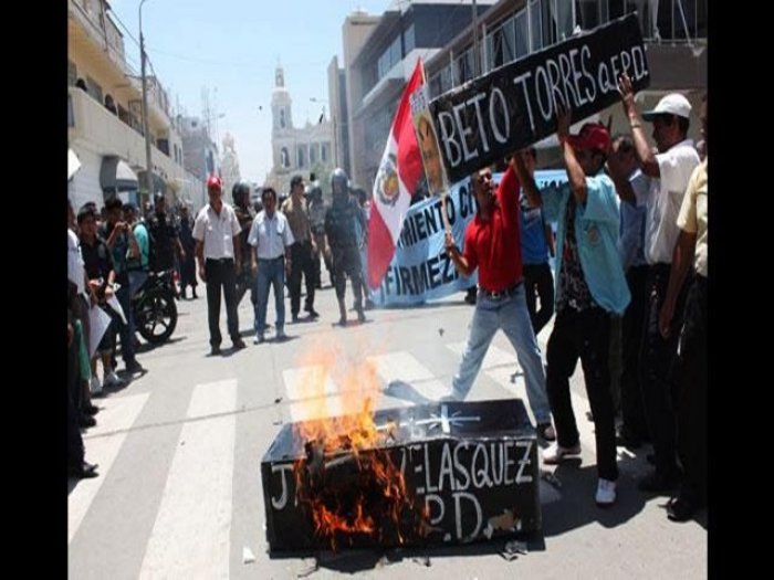 la legitima indignación, protestas en Chiclayo, situación de Roberto Torres  